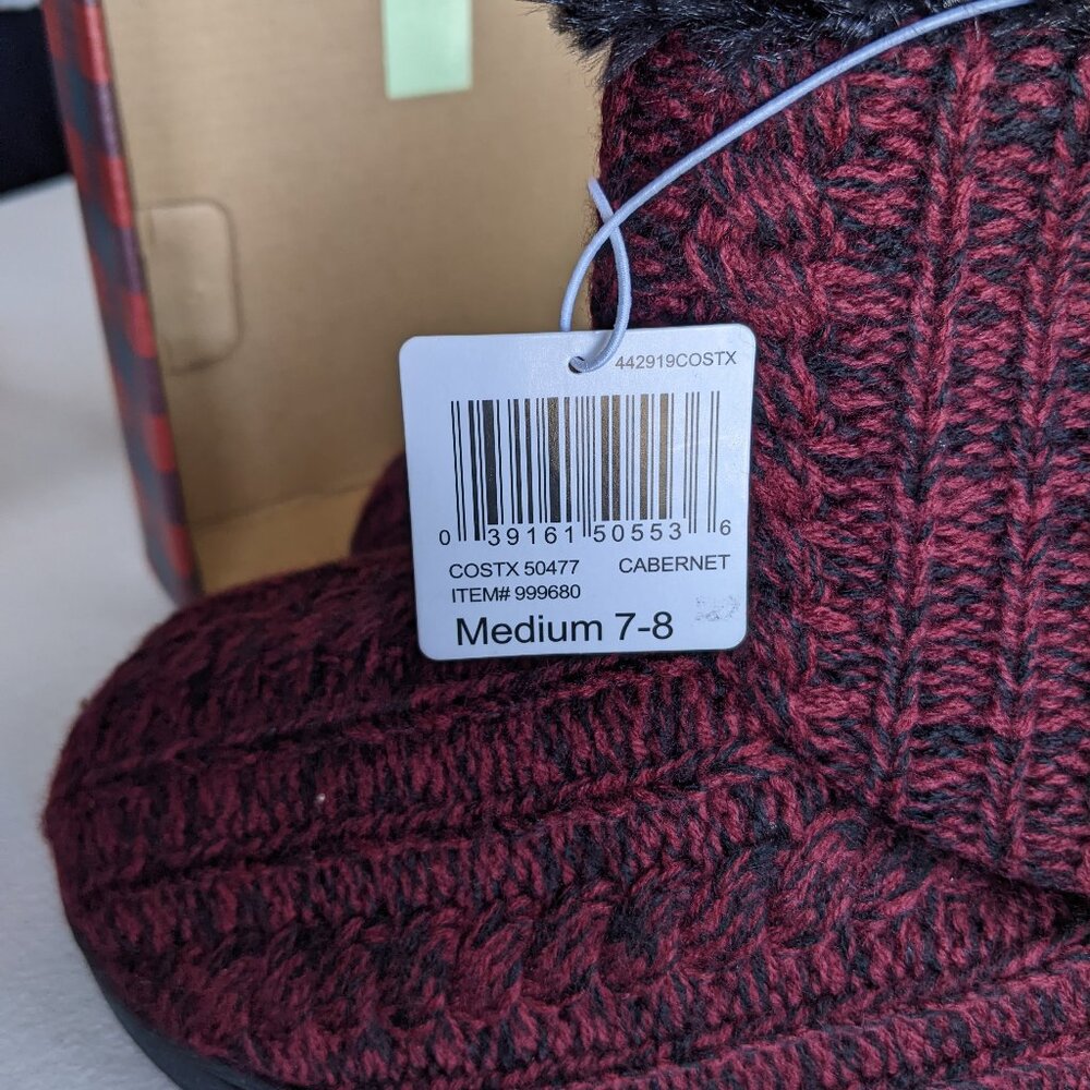 Dearfoams Women's Black and Burgundy Slippers - Picture 3 of 7